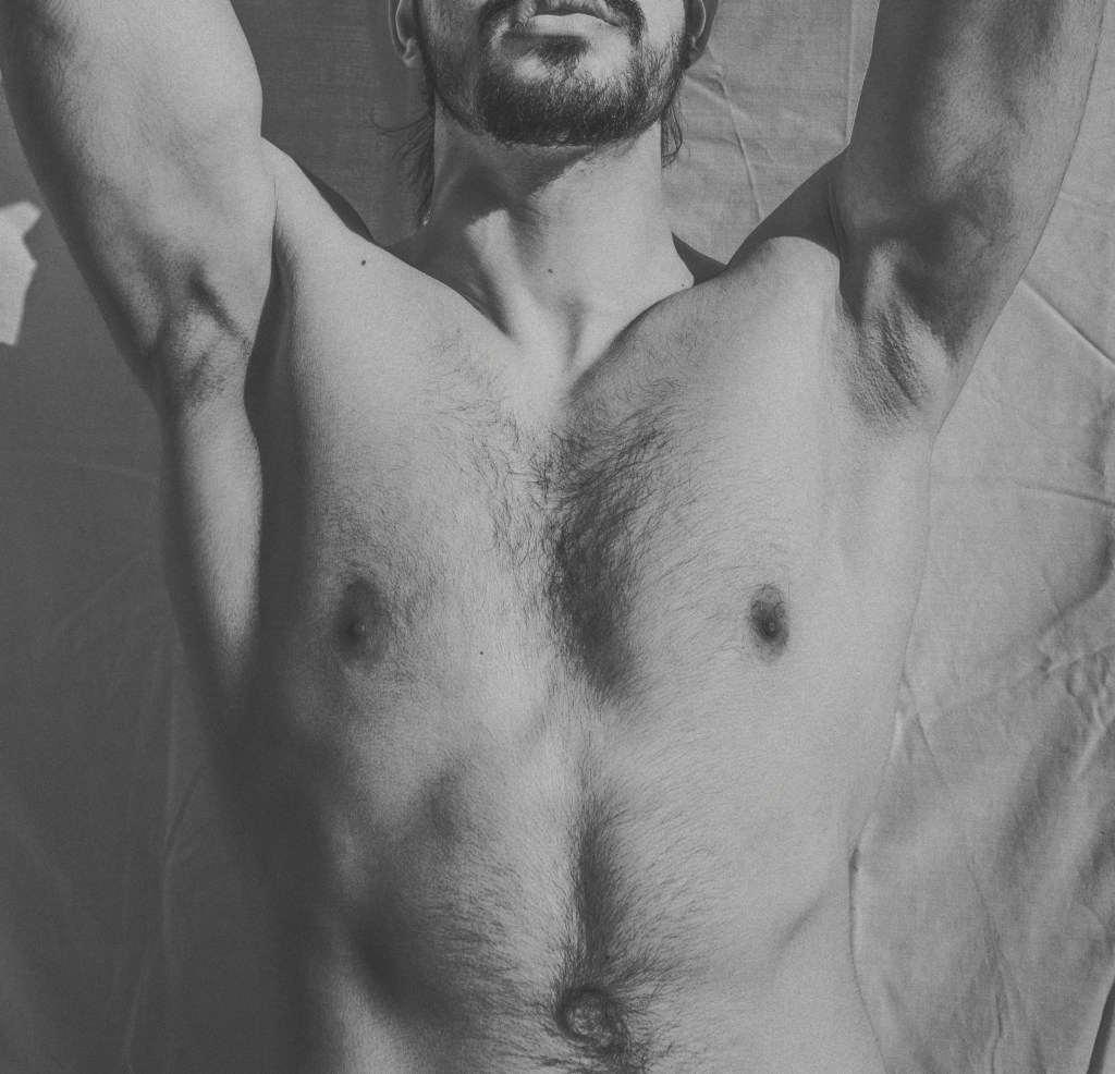 storia di chat gay che sfocia in sesso gay, racconto in segreto per adulti con incontri roma milano e brescia