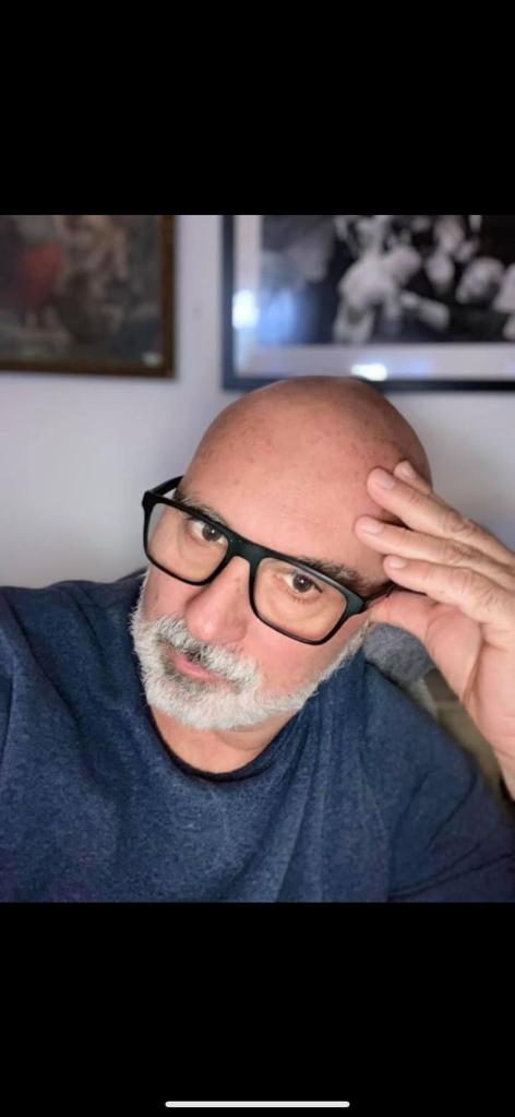 scrittore emergente siciliano autore del libro E se l'arancina fosse gay?